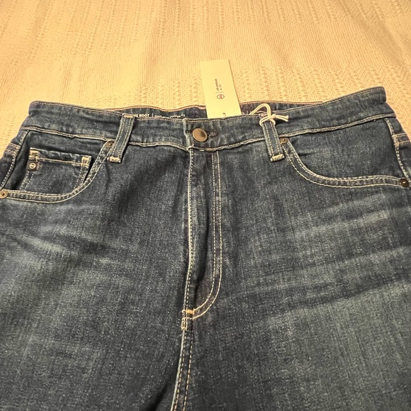 #1949. AG Los Angeles High Rise Vintage Fit Alexxis Boot Cut Jeans. Size 31 NWT - Picture 5 of 13